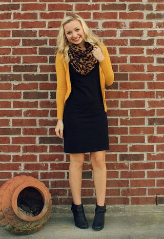 Dress: Old Navy c/o coohpons.com [similar]Cardigan: Zara $10 [similar]Lauren Conrad Booties: Kohl's, gifted [here]Scarf: Ebay $15Total Outfit Cost: $25 Hope you all had a wonderful Thanksgiving! I c