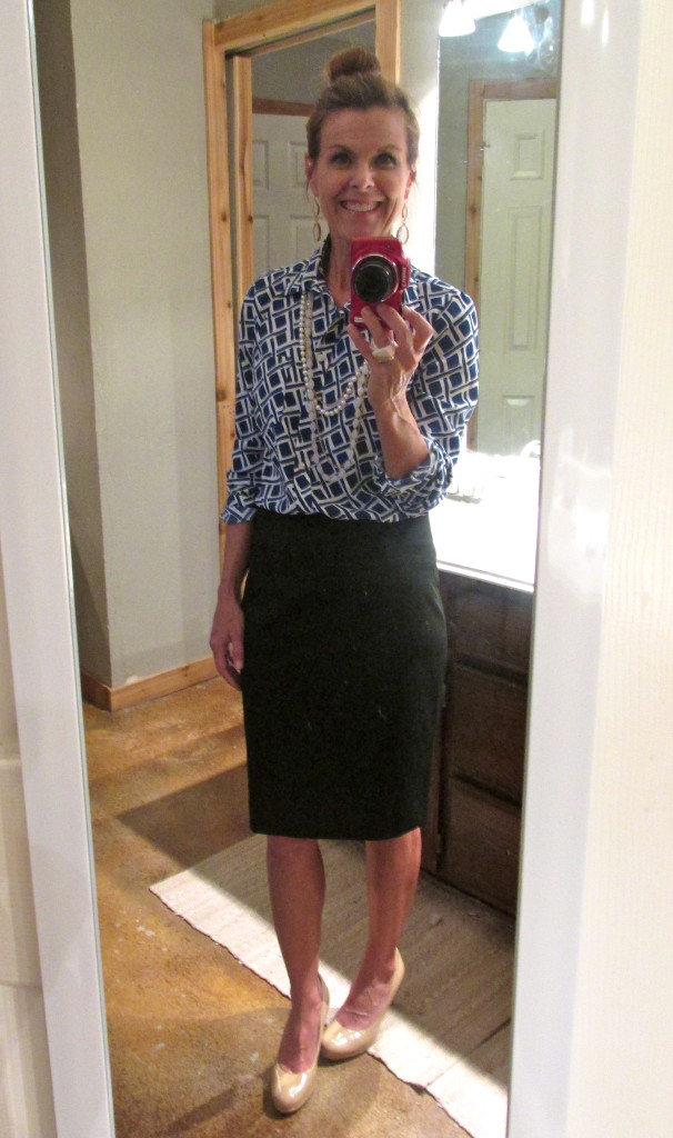 Black pencil skirt w/blouse